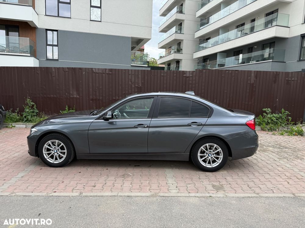 BMW Seria 3 320d DPF Aut. Edition Exclusive - 5