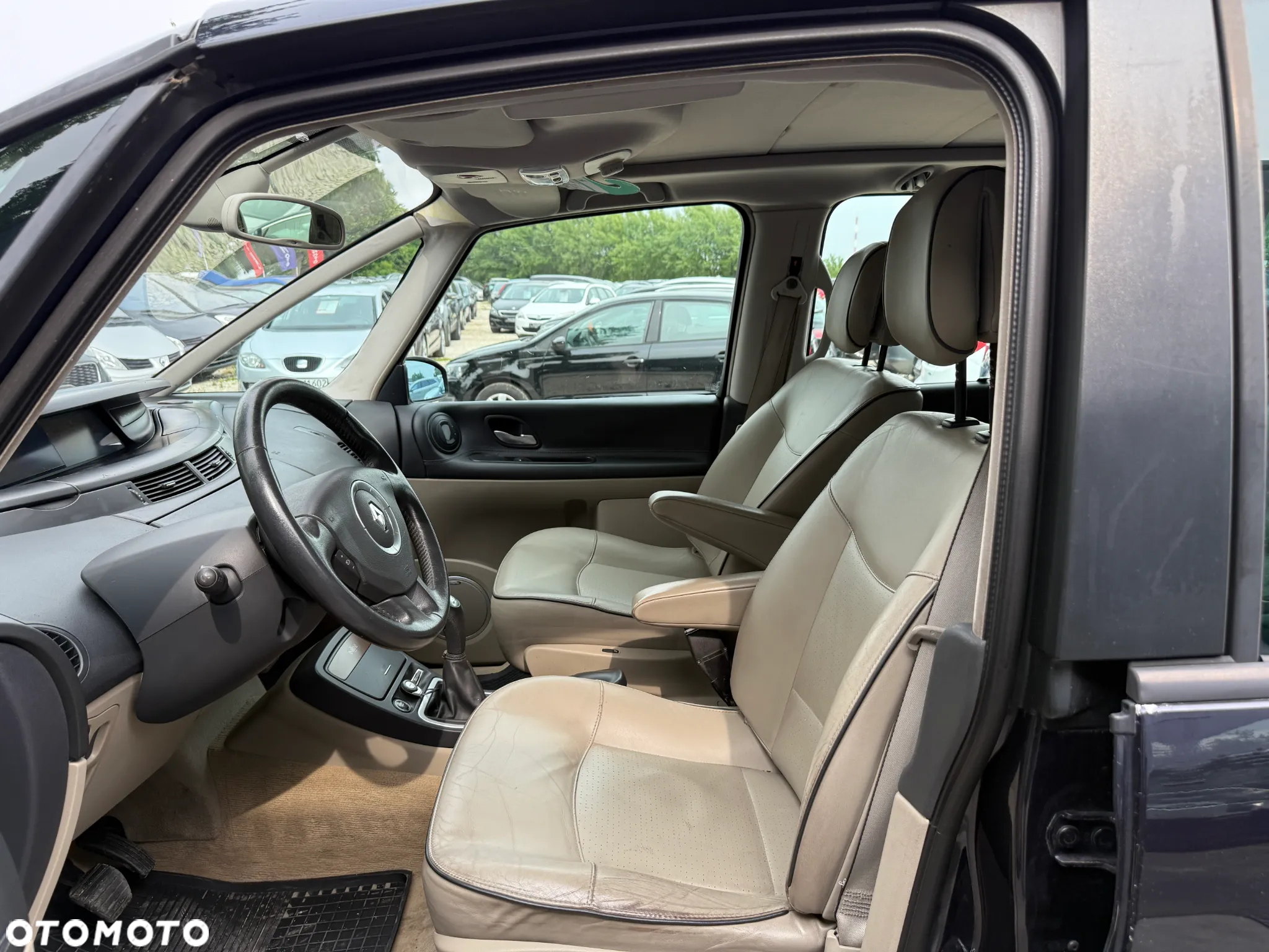 Renault Espace 2.0T Privilege - 27
