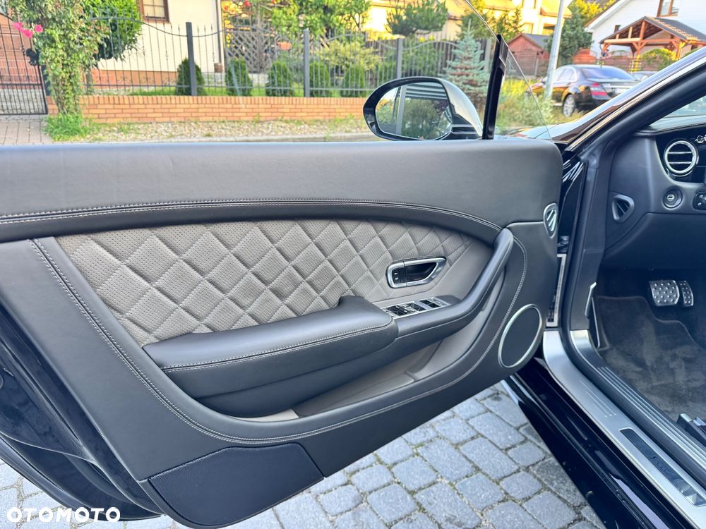 Bentley Continental GT Speed - 28