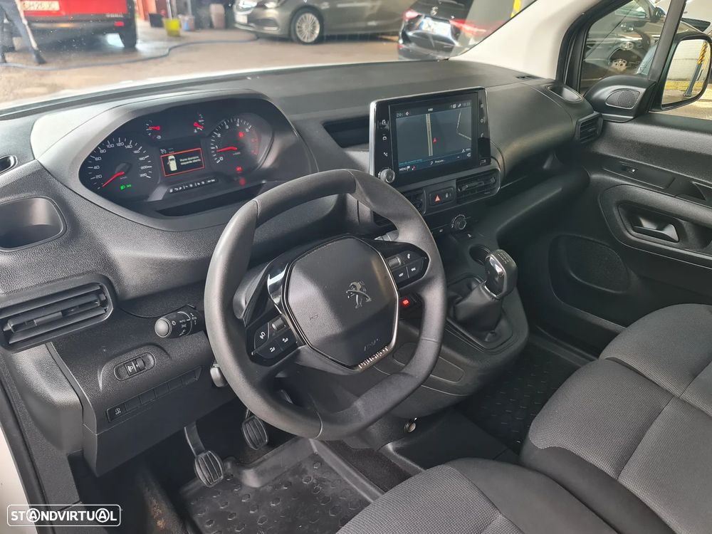 Peugeot PARTNER 1.6 HDI ASPHALT * GPS, AC, CÂMERA * C/IVA DEDUTÍVEL - 10