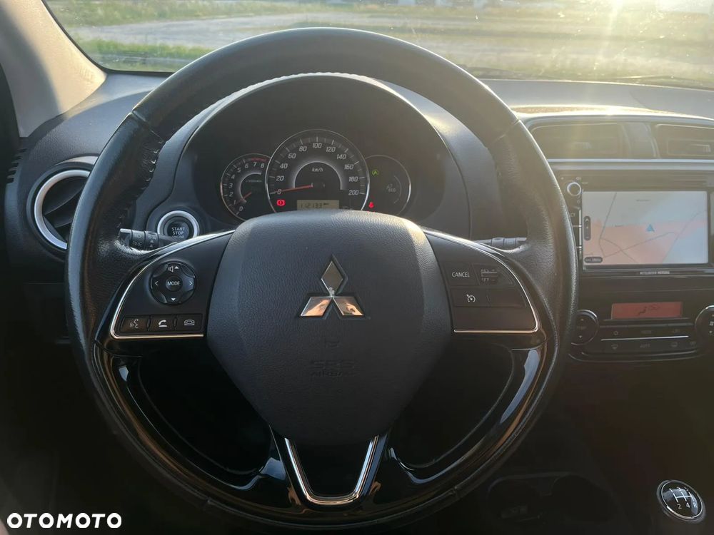 Mitsubishi Space Star - 19