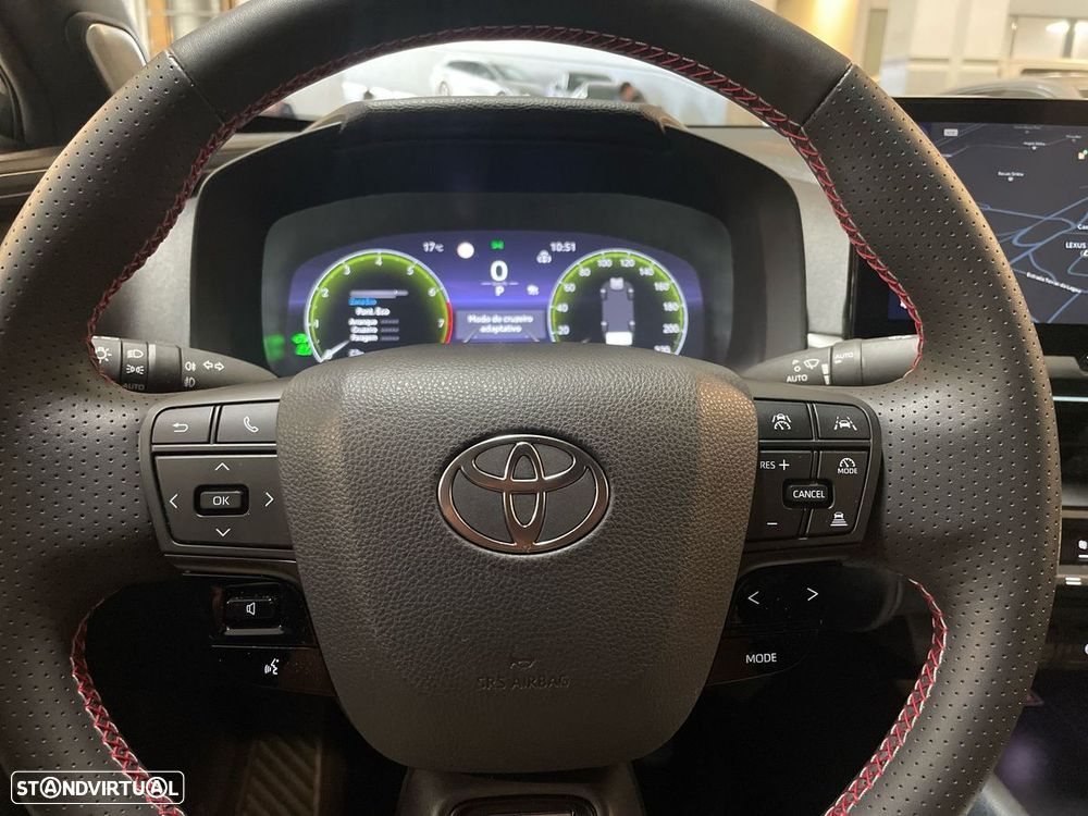Toyota C-HR - 11
