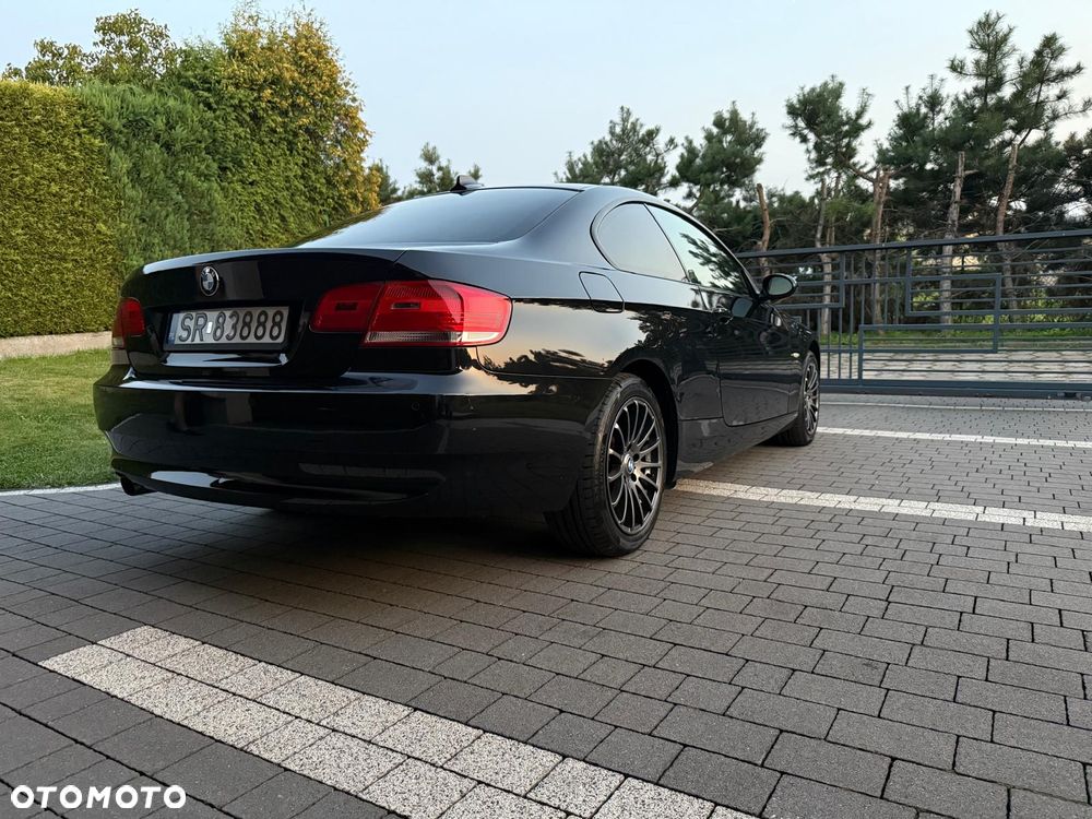 BMW Seria 3 320d xDrive - 6