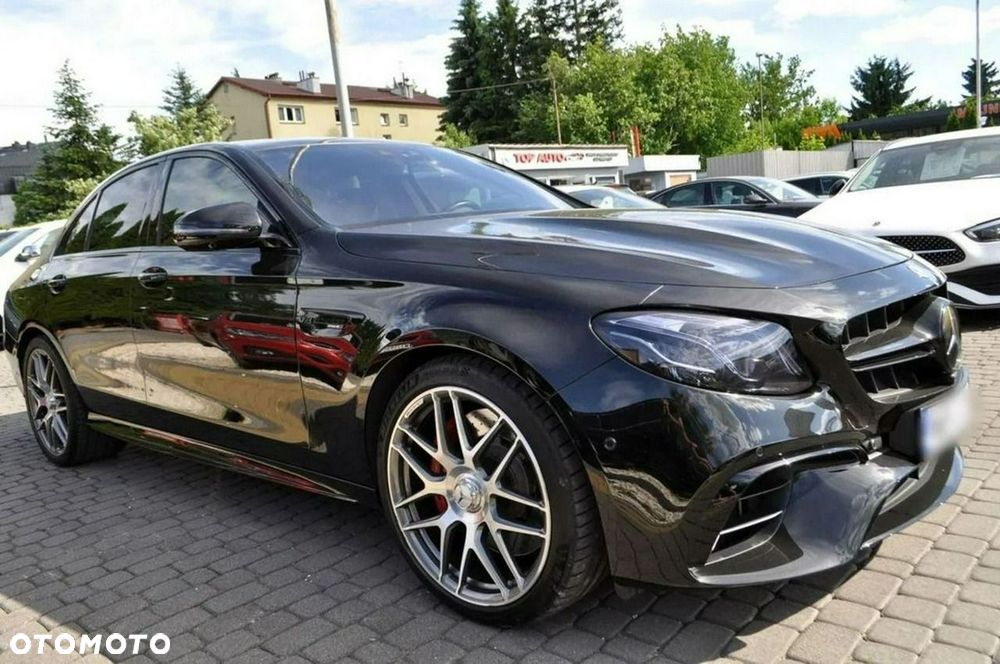 Mercedes-Benz Klasa E - 7