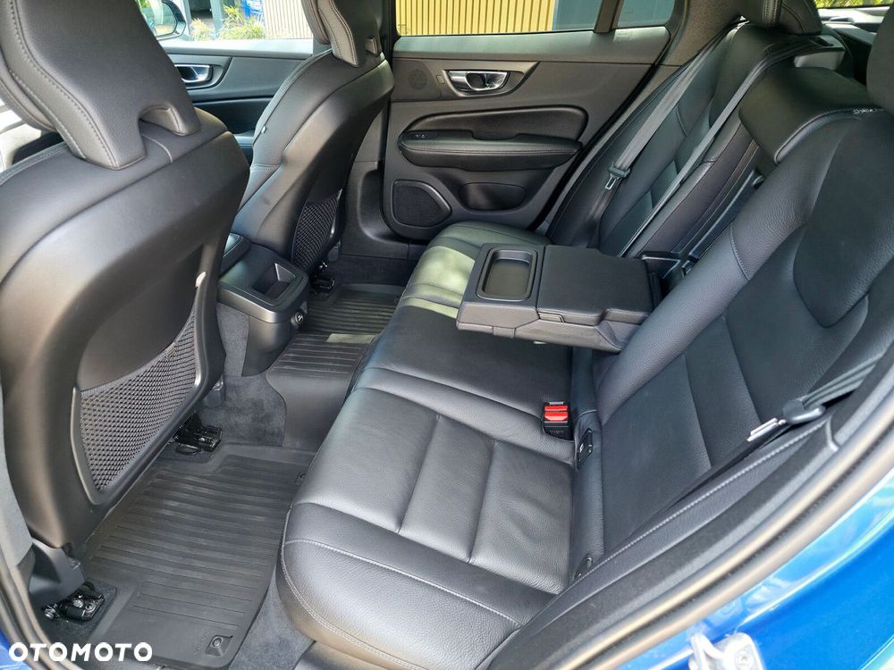Volvo V60 - 21