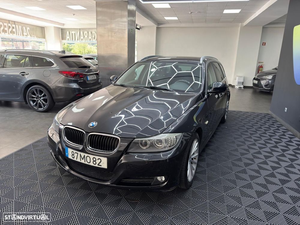 BMW 318 d Pack M - 11