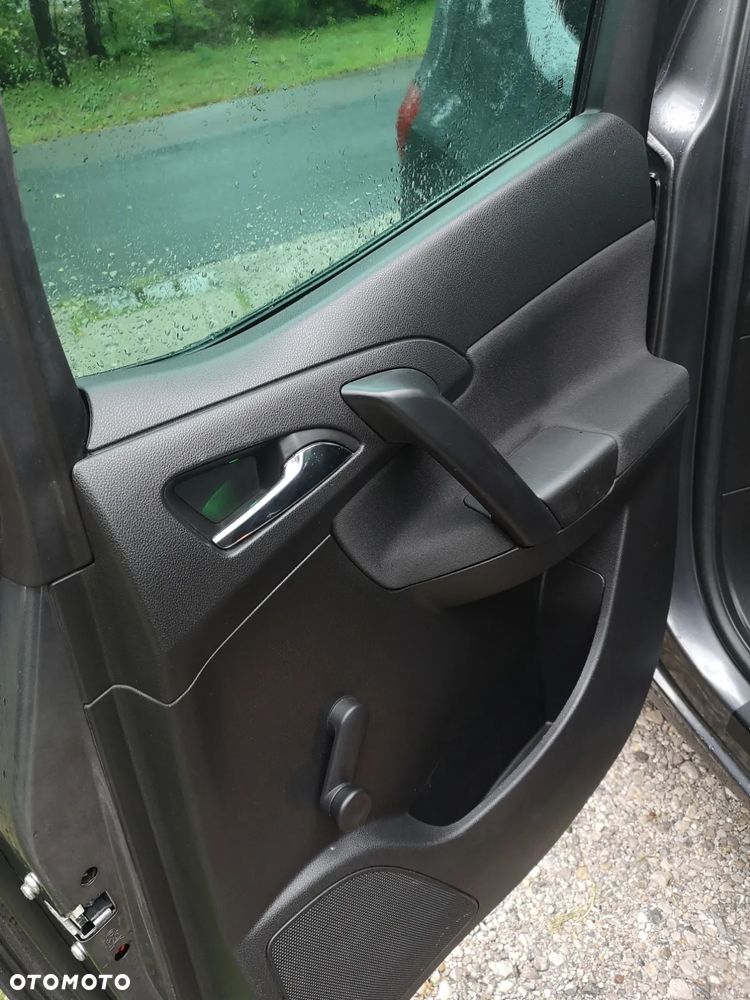 Opel Meriva - 14
