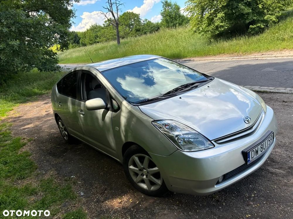 Toyota Prius - 1