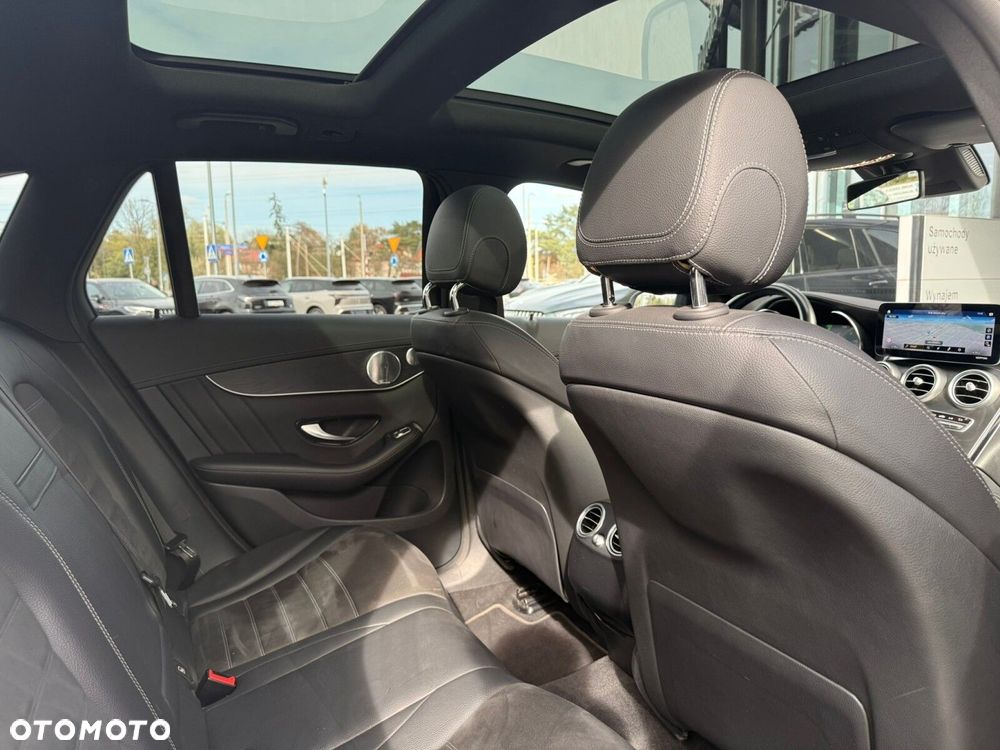 Mercedes-Benz GLC - 18