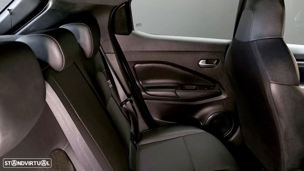 Nissan Juke 1.6 Hybrid Acenta - 41