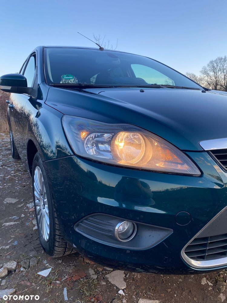 Ford Focus 1.8 Titanium - 8