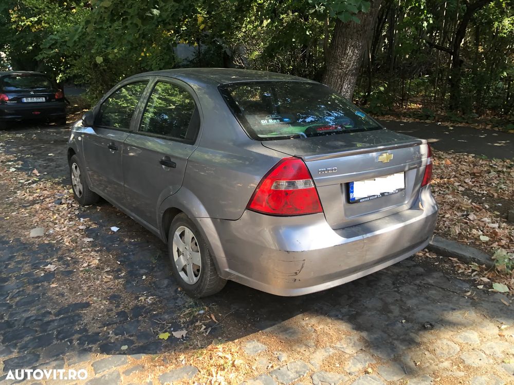 Dezmembrez Chevrolet Aveo 1,4 benzina gri 2010 - 4