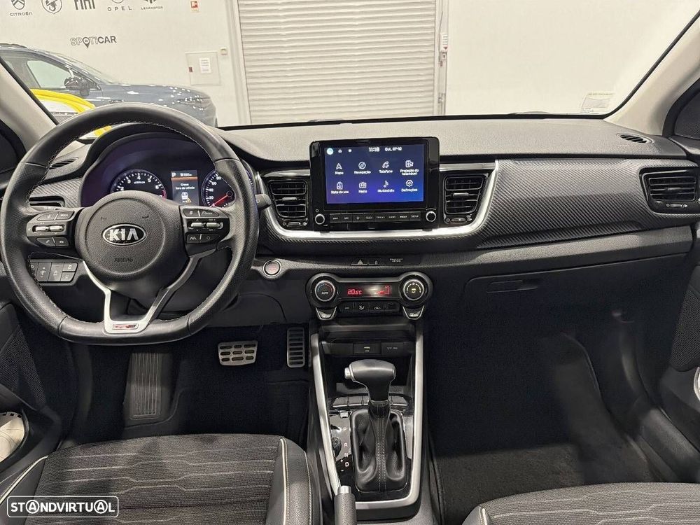 Kia Stonic - 8