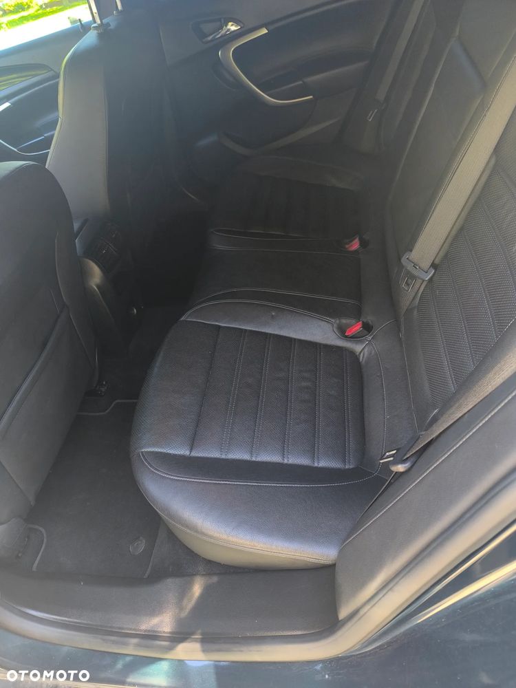 Opel Insignia - 21