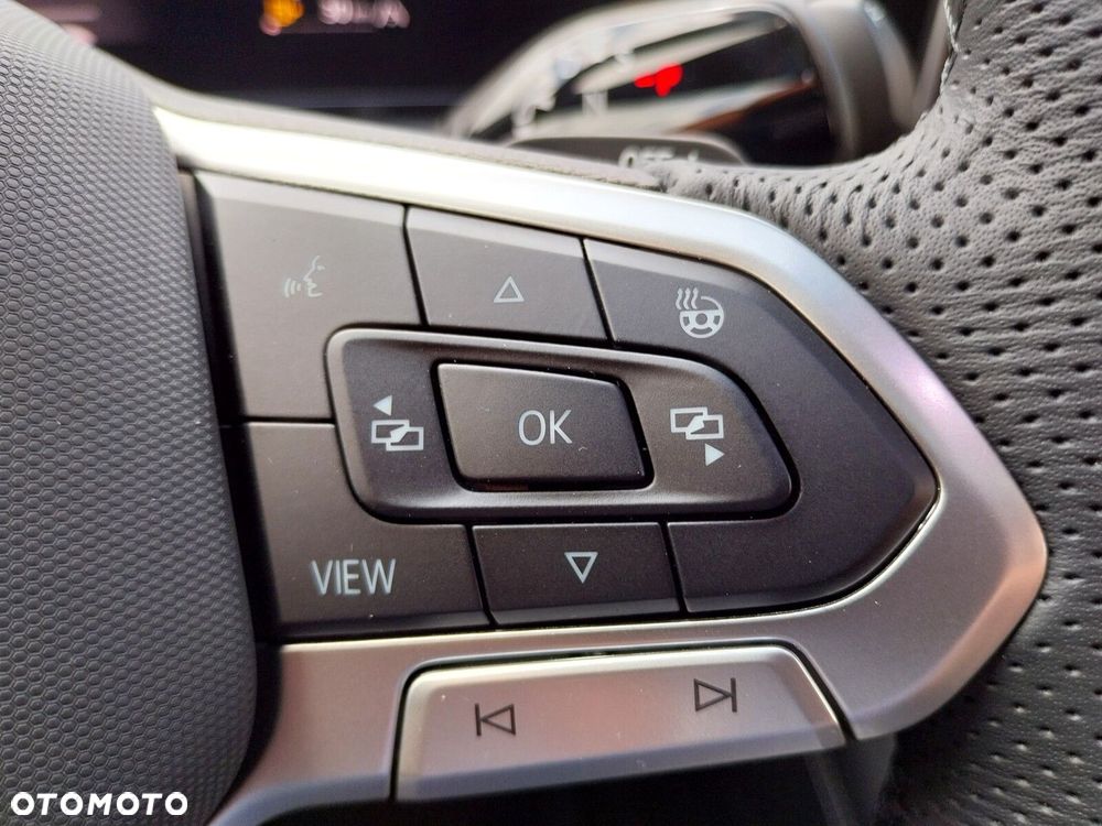 Volkswagen Tiguan - 21