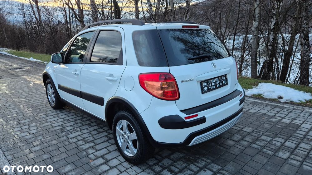 Suzuki SX4 1.6 VVT 4x4 Club - 4