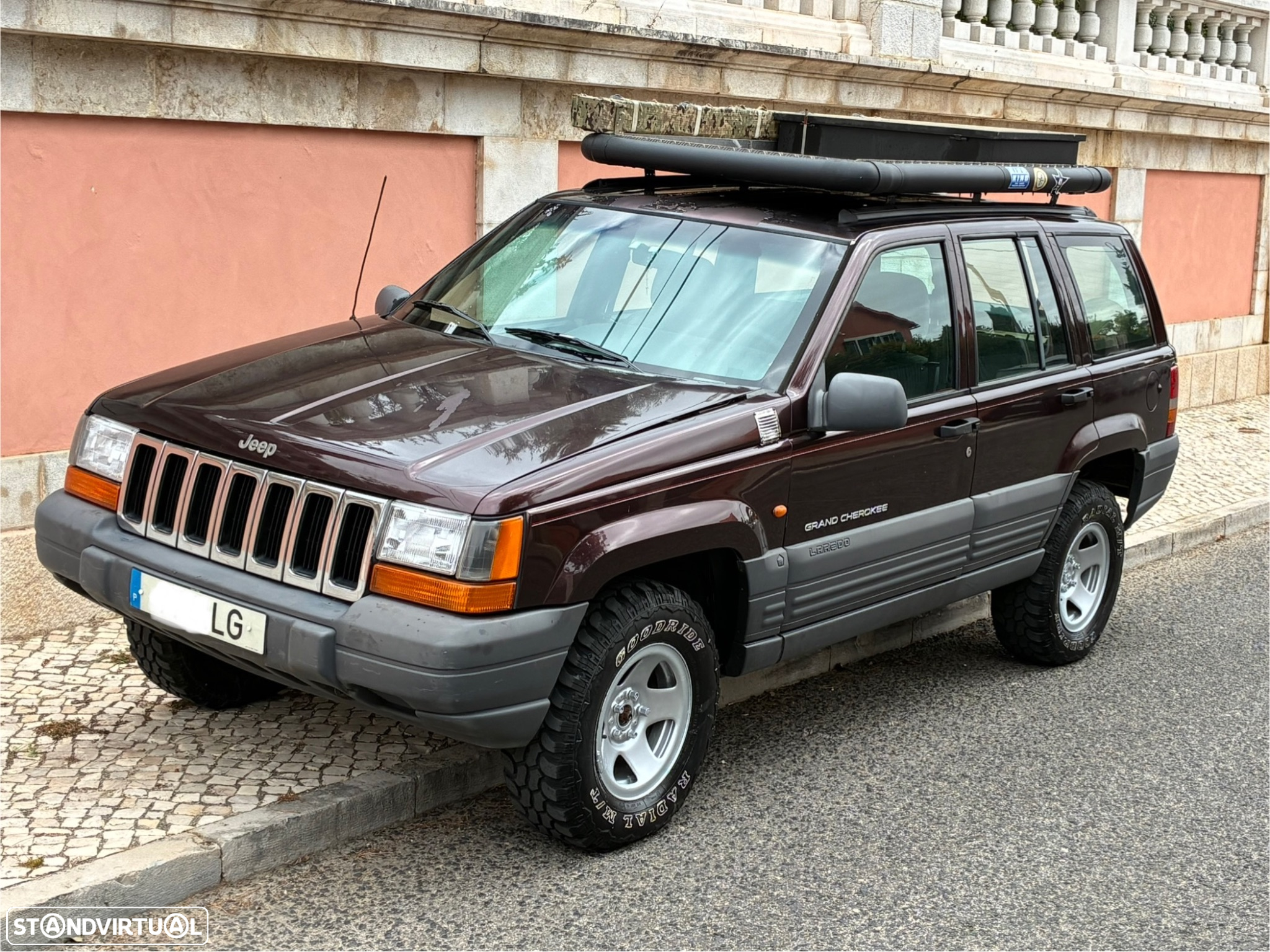 Jeep Grand Cherokee 2.5 TD Laredo - 2