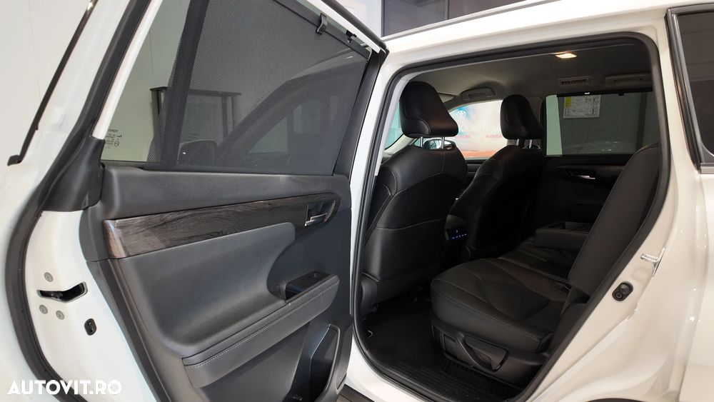 Toyota Highlander 2.5 L Dynamic Force 248CP Exclusive Pearly - 37