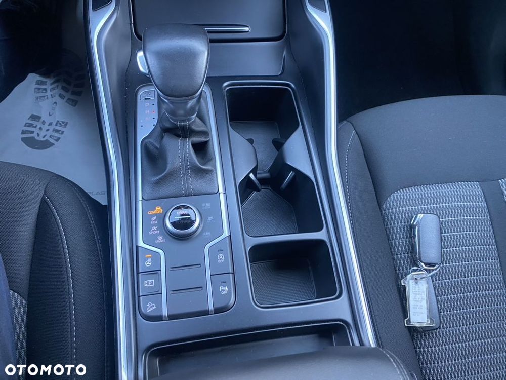 Kia Sorento - 30