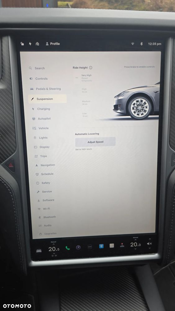 Tesla Model S - 24