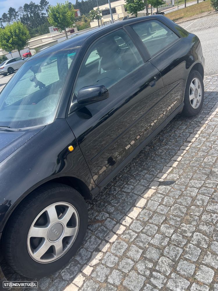 Audi A3 1.6 Ambition - 2
