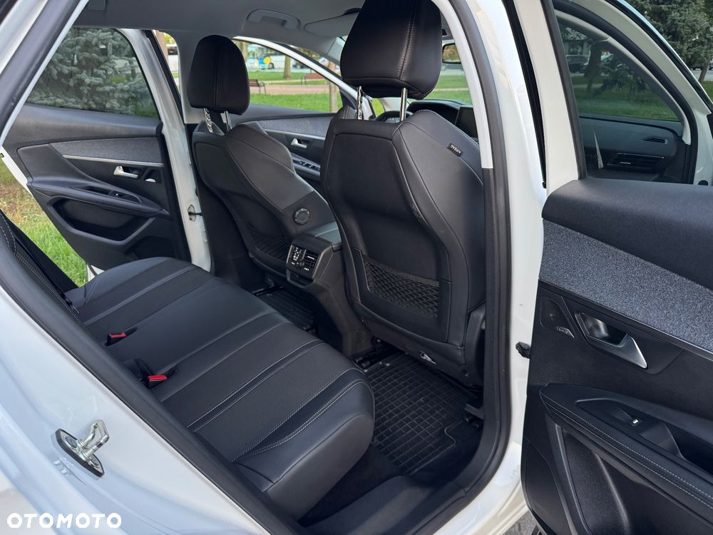 Peugeot 3008 BlueHDi 130 Stop & Start Allure Business-Paket - 33