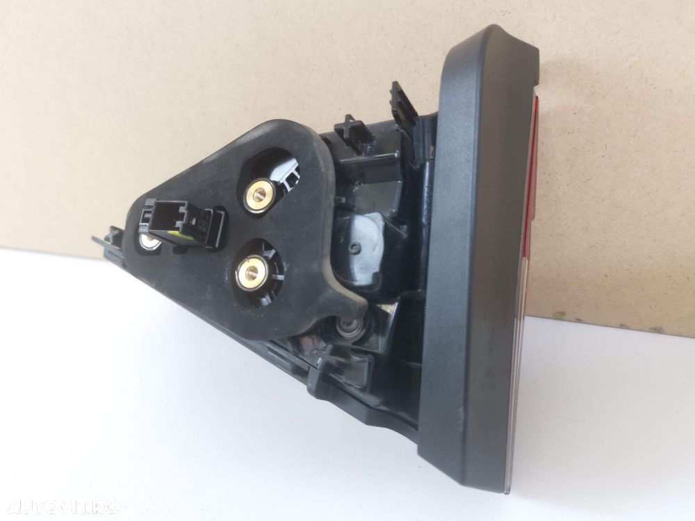 Stop Haion Stanga Skoda  Superb 3 [facelift] 2019 2020 2021 2022 2023 - 6