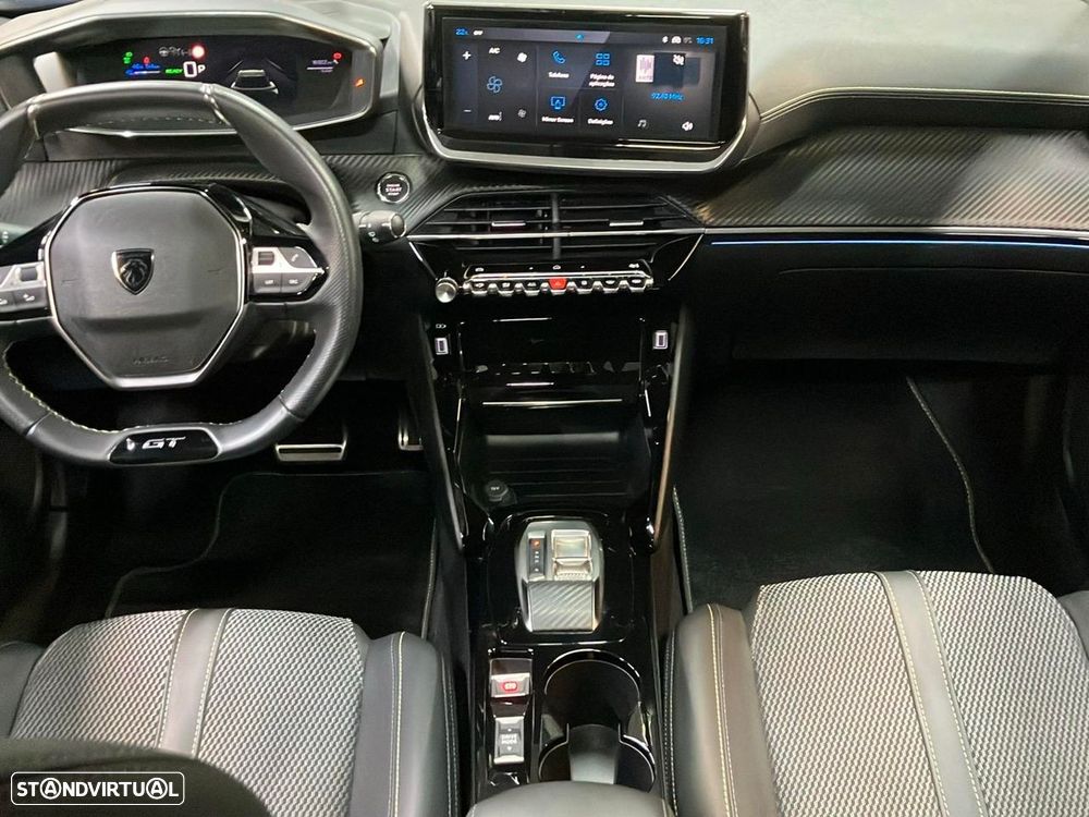 Peugeot e-2008 50 kWh GT - 10