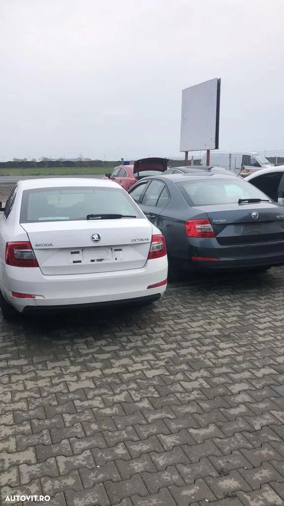 Dezmembram Skoda Octavia 3 1.6 TDI an fabr. 2015 - 3