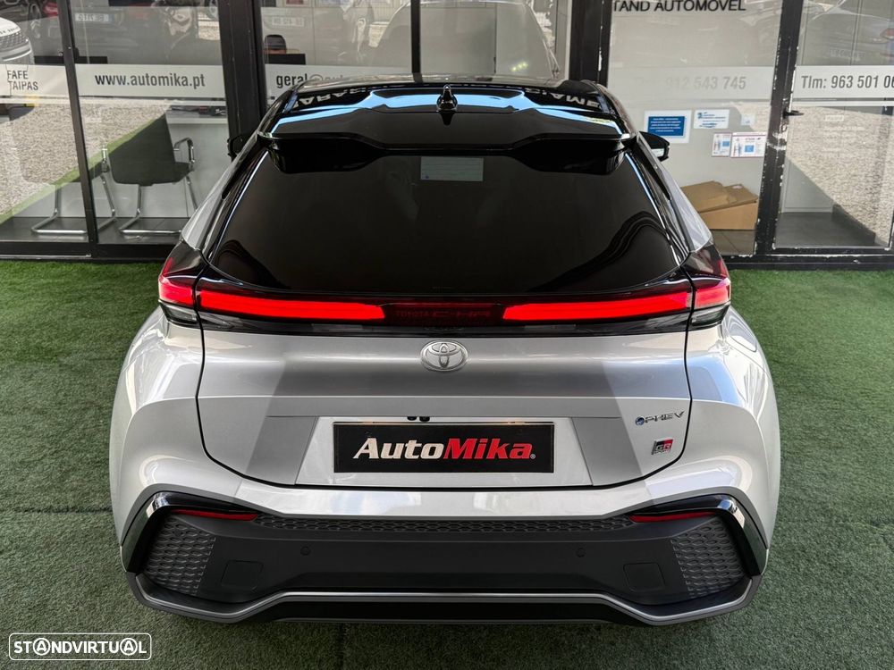 Toyota C-HR - 15