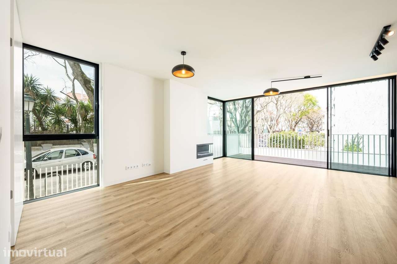 Apartamento T3 com terraço, Centro Histórico Cascais, Cascais - Grande imagem: 3/36