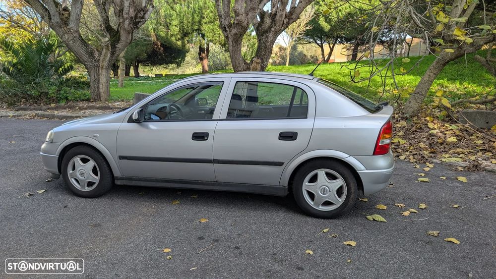 Opel Astra 1.4 Elegance - 3