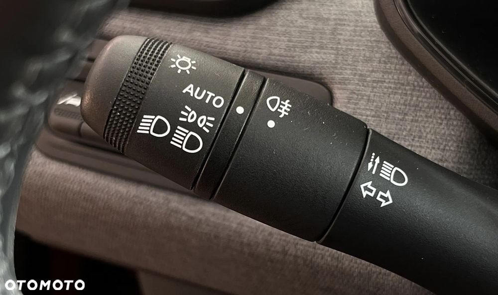 Renault Clio 1.0 TCe Intens - 18