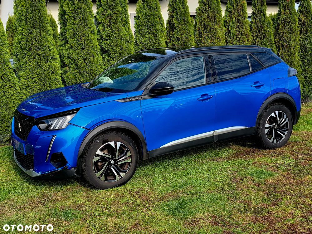 Peugeot 2008 PureTech 130 EAT8 GT - 2