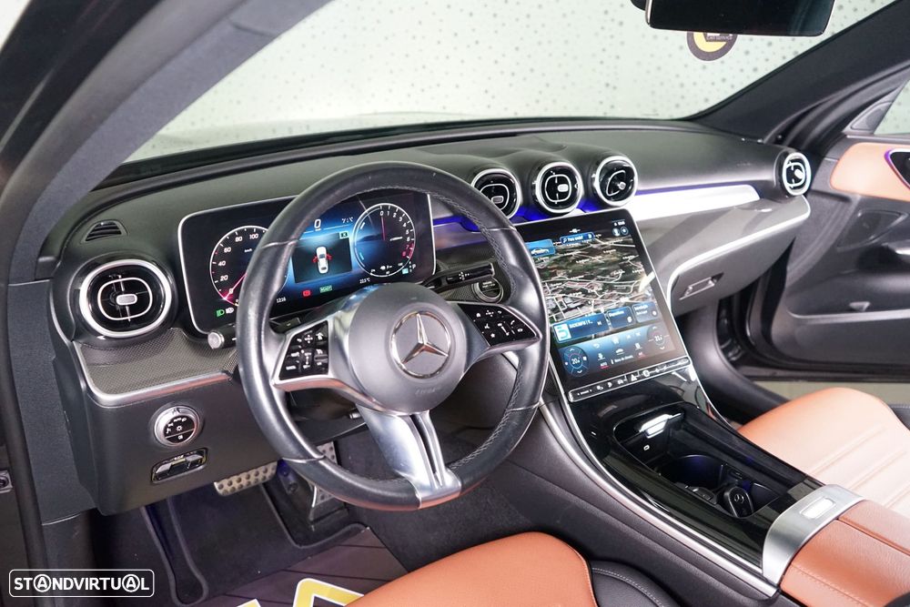 Mercedes-Benz C 300 e T 9G-TRONIC AMG Line - 15