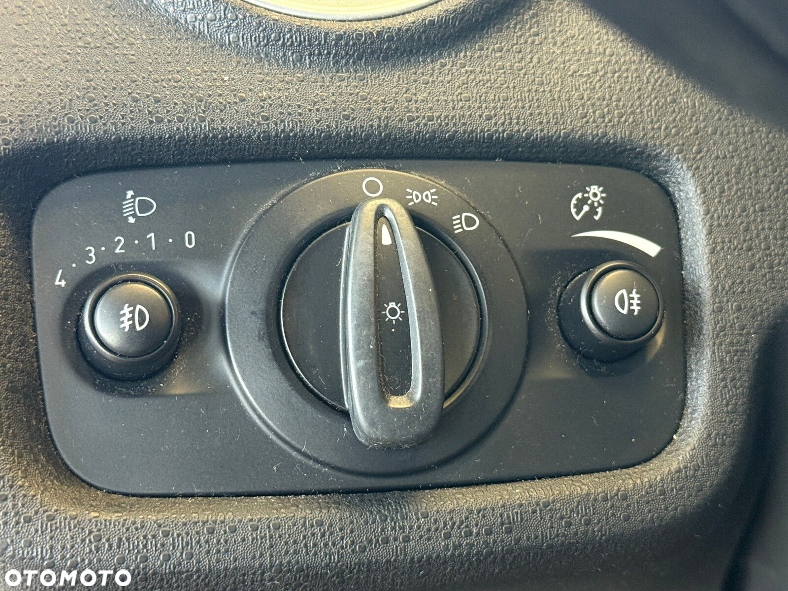 Ford Fiesta - 22