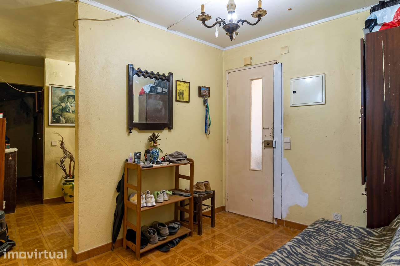 Apartamento T1, Funchalinho - Grande imagem: 3/13