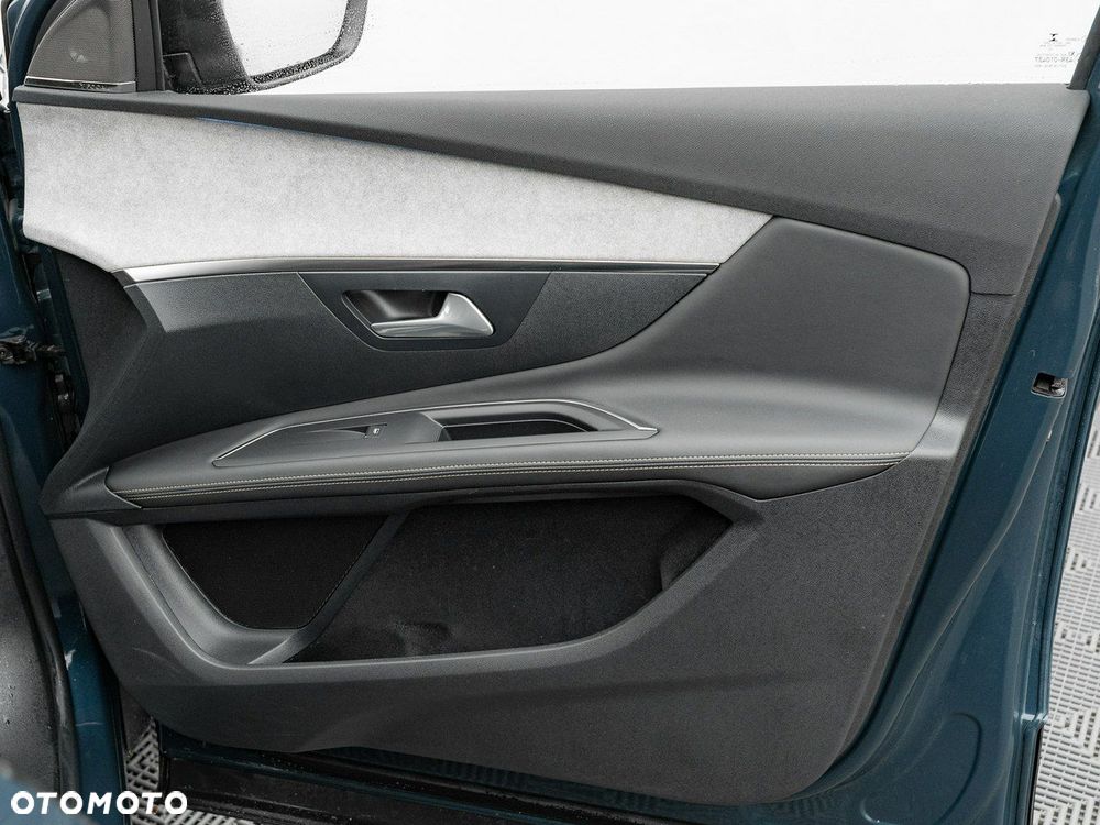 Peugeot 3008 1.6 PureTech GT S&S EAT8 - 28