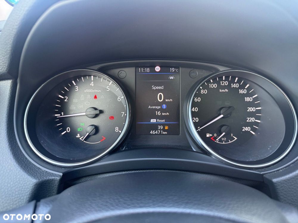 Nissan Qashqai - 24