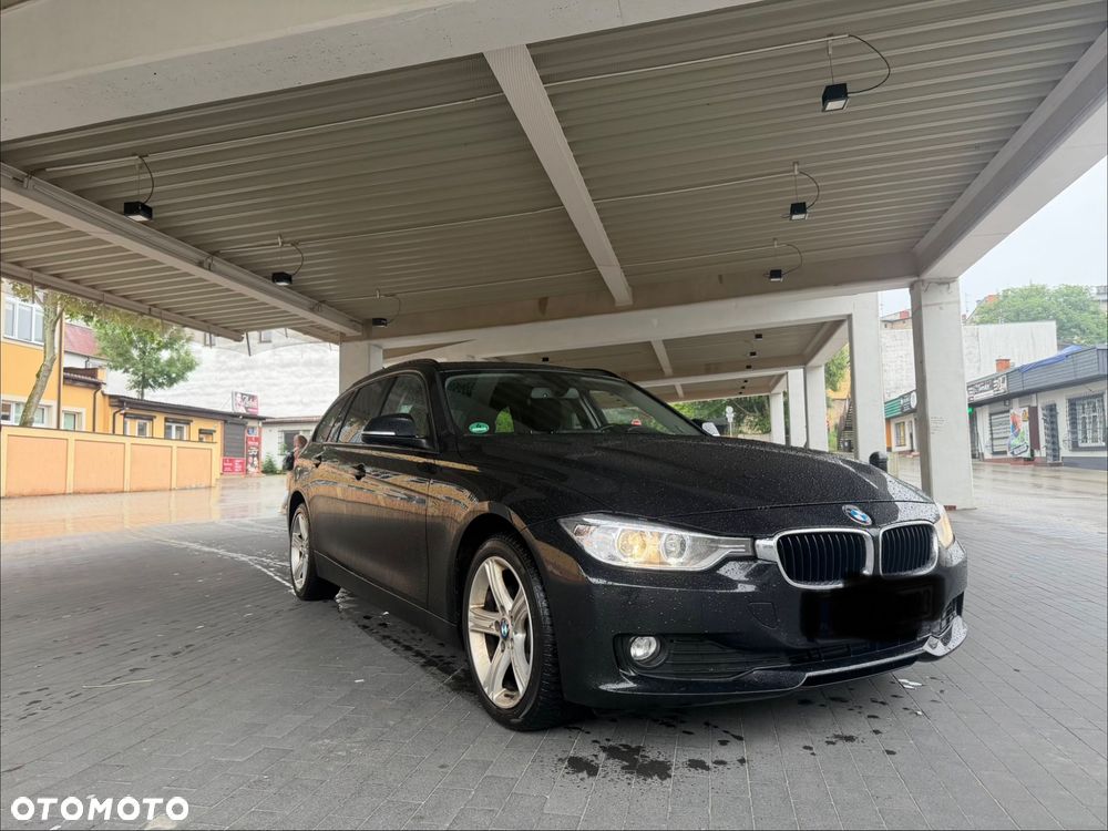 BMW Seria 3 320d Sport-Aut Sport Line - 1