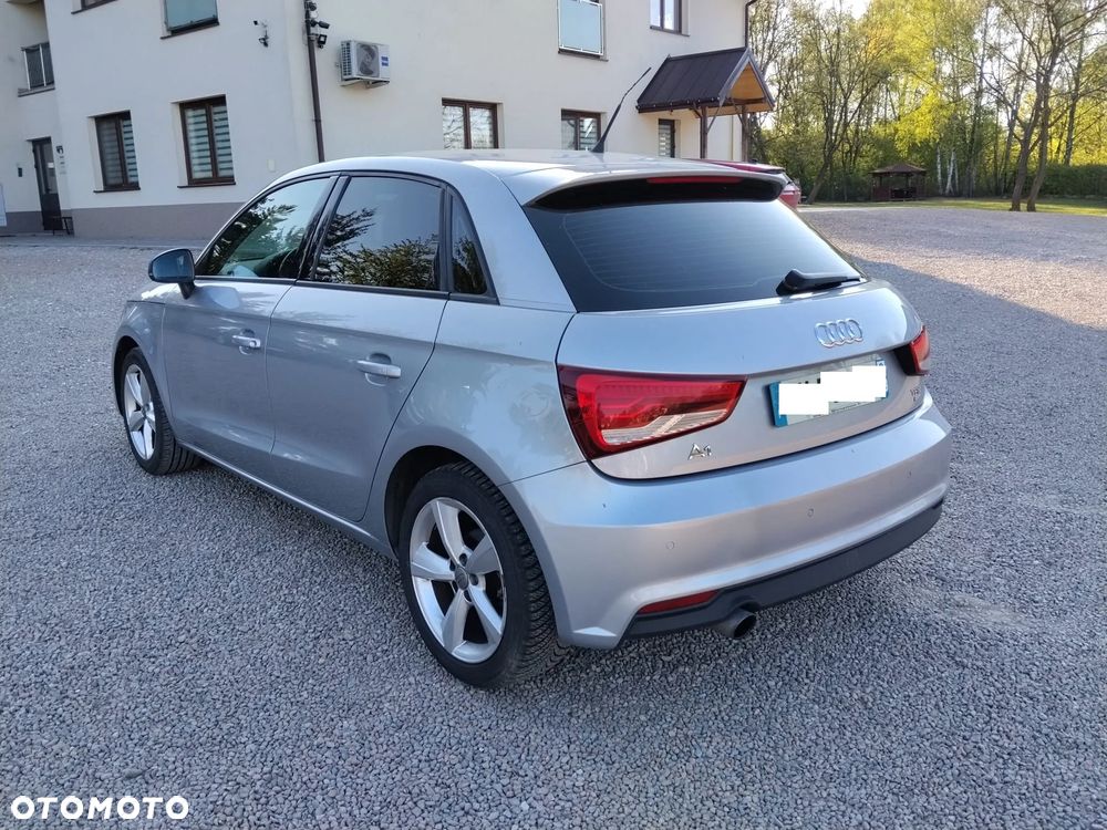 Audi A1 Sportback 1.0 TFSI ultra S tronic design - 5