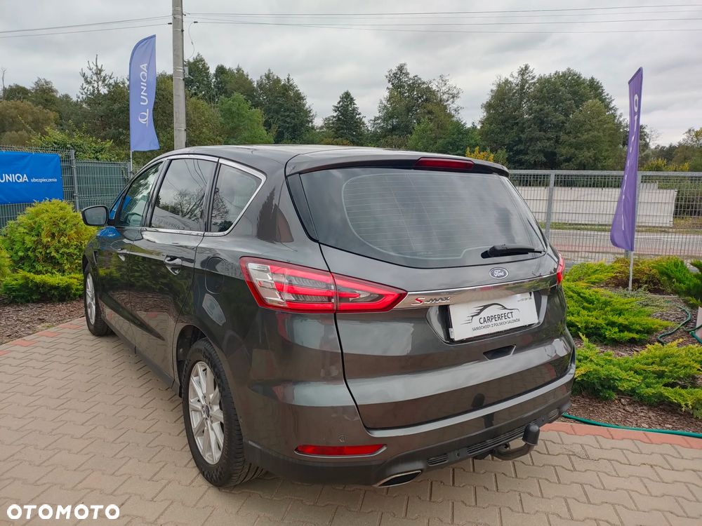 Ford S-Max 2.0 TDCi Titanium PowerShift - 9