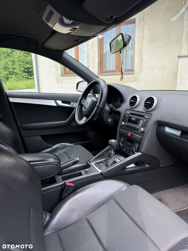 Audi A3 Sportback 2.0 TDI DPF Ambition - 7