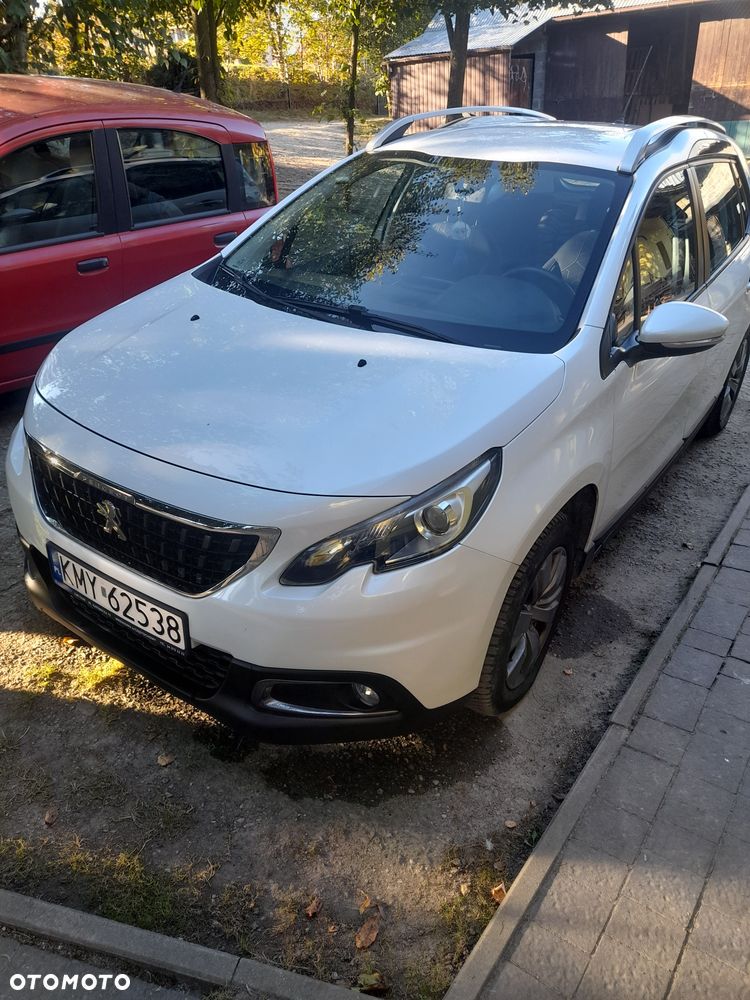 Peugeot 2008 - 6