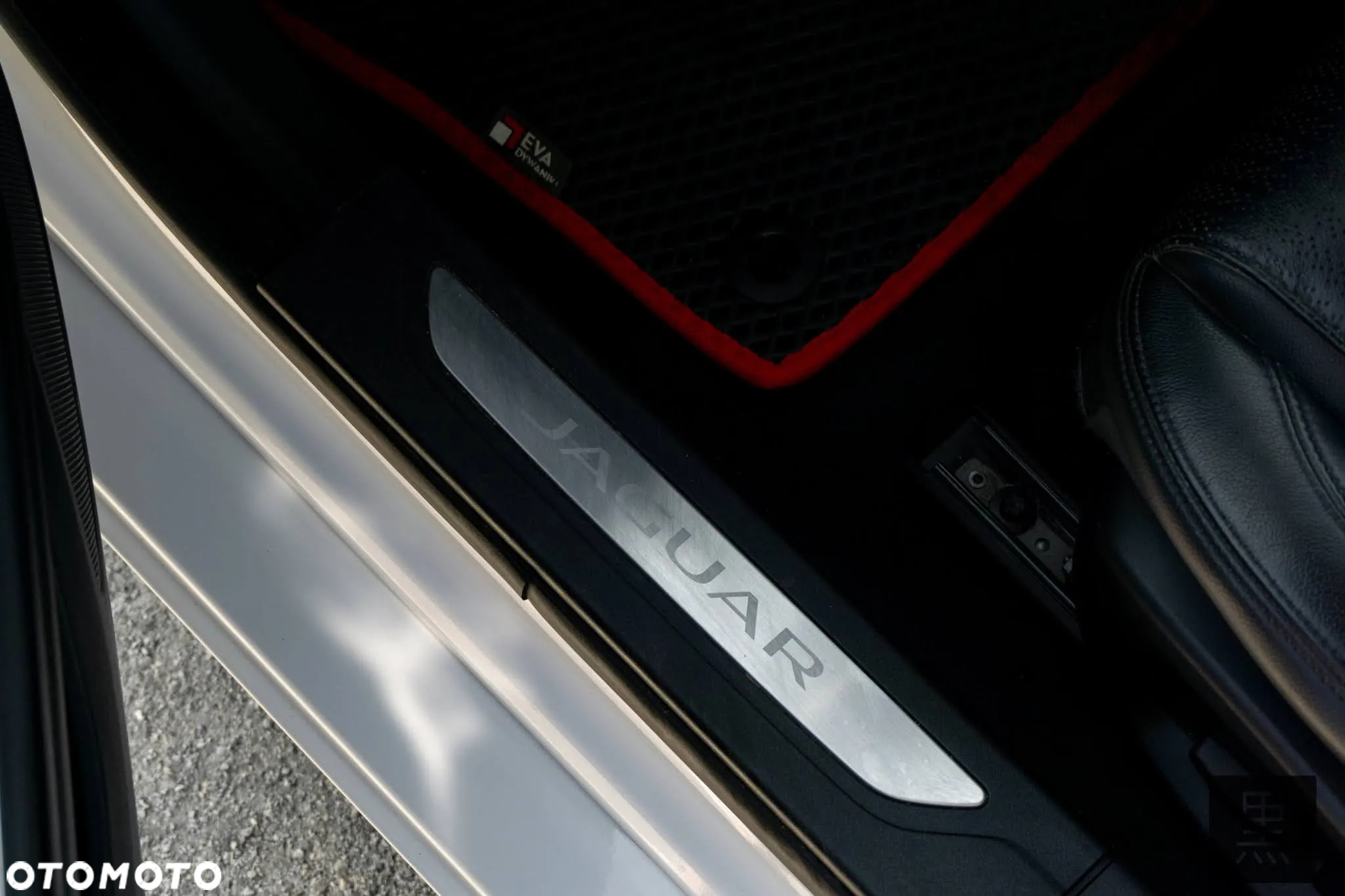 Jaguar XF 2.0 i4D Prestige - 26