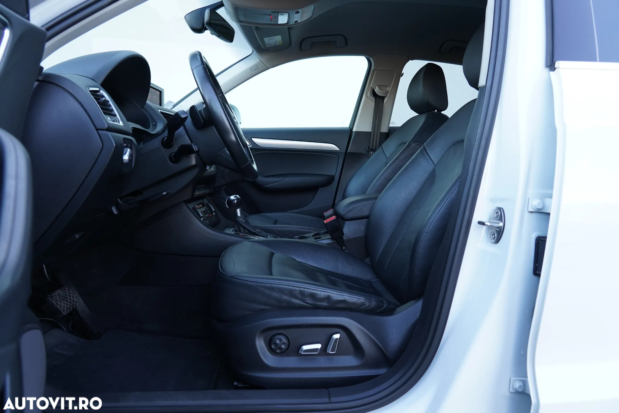 Audi Q3 2.0 TDI Quattro Stronic Sport - 14