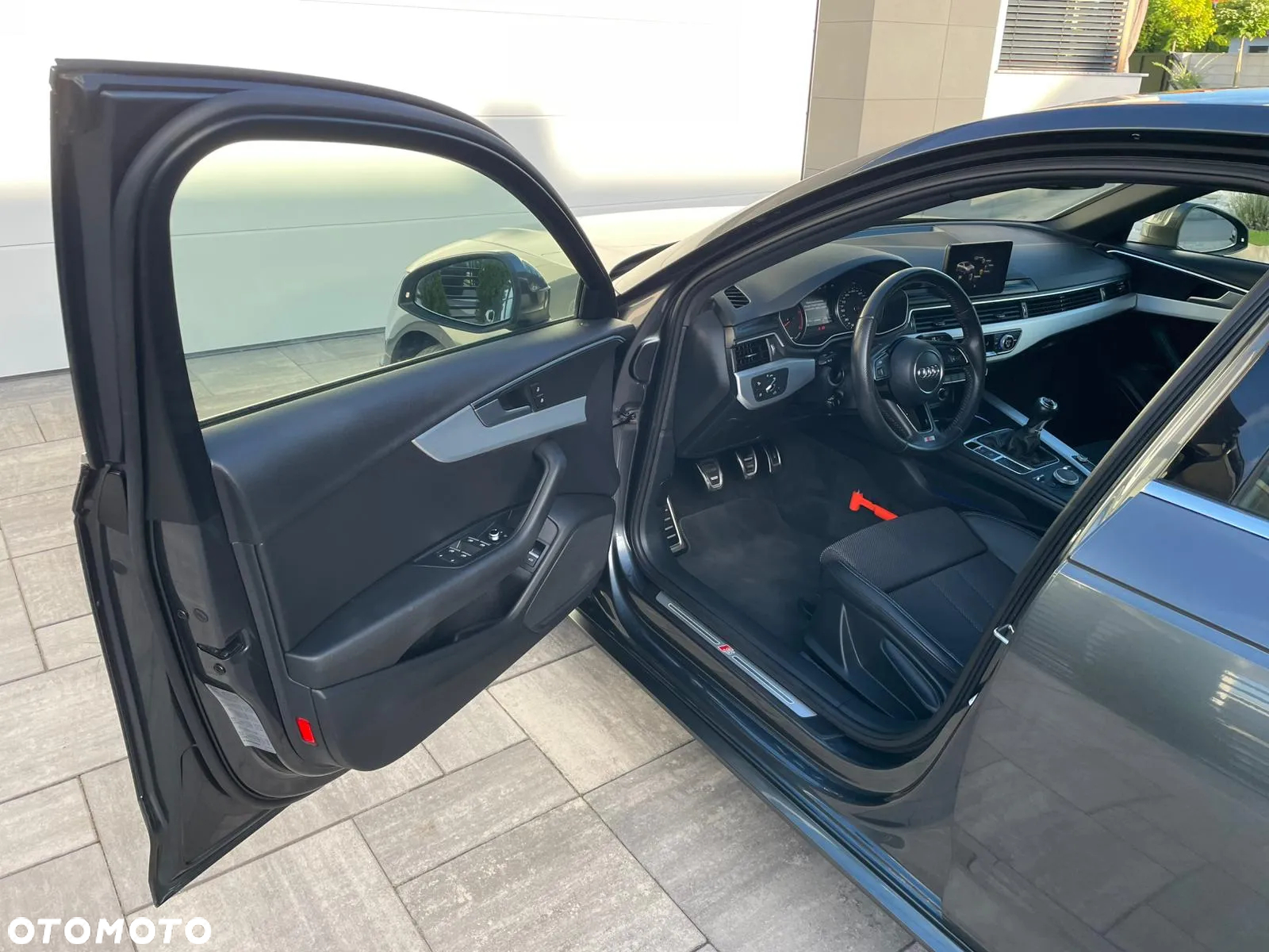 Audi A4 - 14