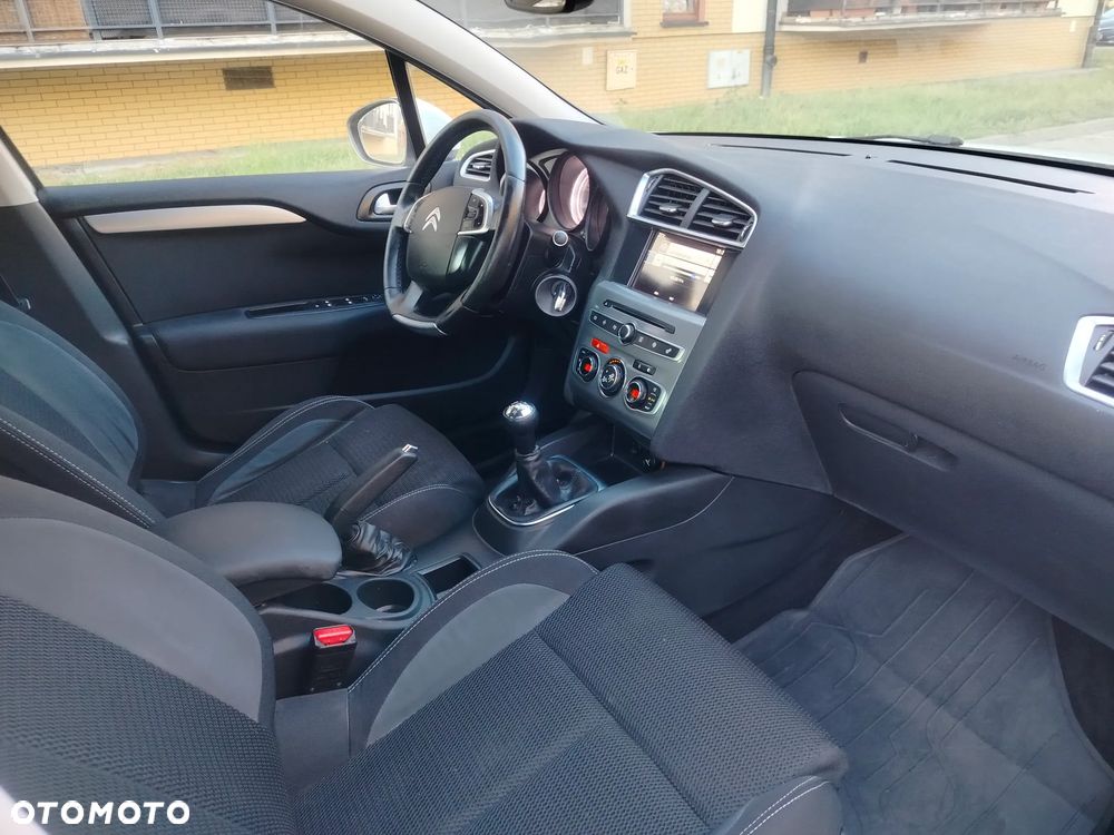Citroën C4 BlueHDi 100 Business Class - 12