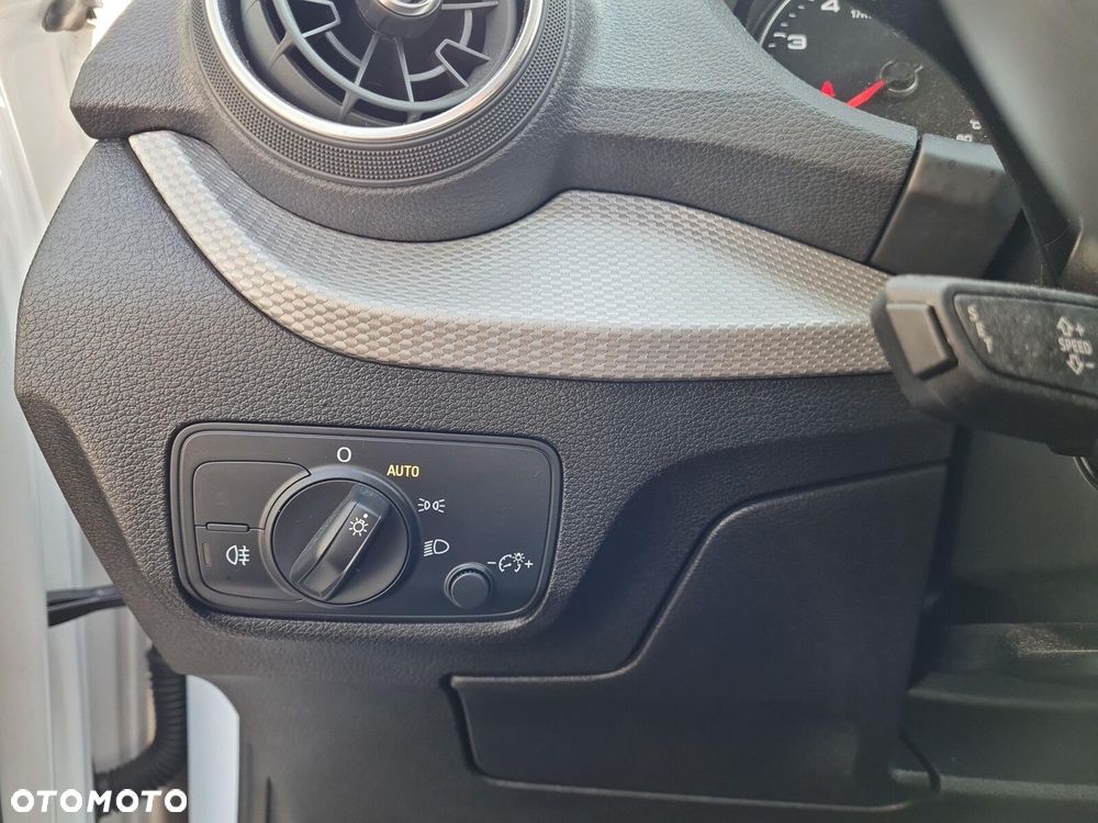 Audi Q2 30 TFSI - 20