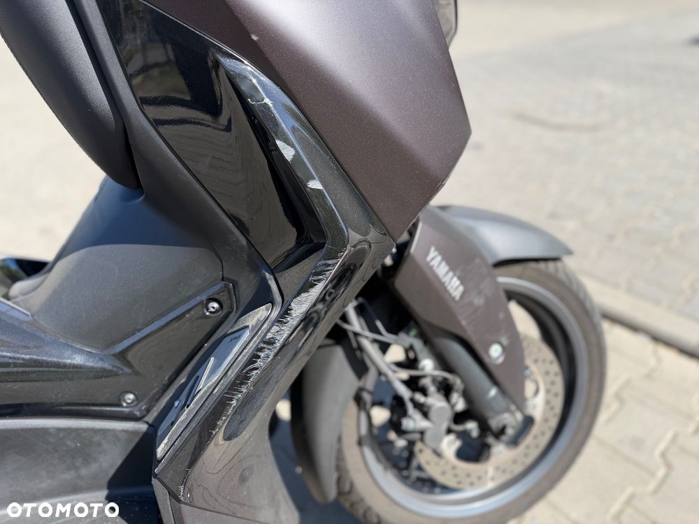 Yamaha X-max - 16